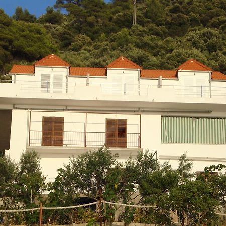 Apartments By The Sea Ubli, Lastovo - 8354 Uble المظهر الخارجي الصورة