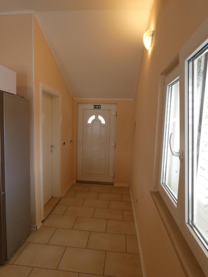 Apartments By The Sea Ubli, Lastovo - 8354 Uble المظهر الخارجي الصورة