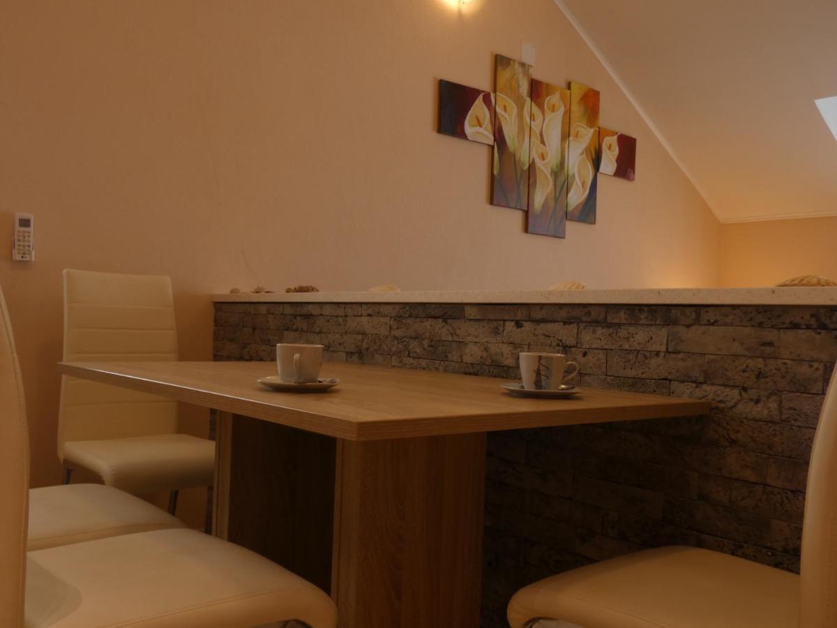 Apartments By The Sea Ubli, Lastovo - 8354 Uble المظهر الخارجي الصورة