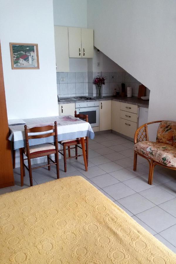 Apartments By The Sea Ubli, Lastovo - 8354 Uble المظهر الخارجي الصورة