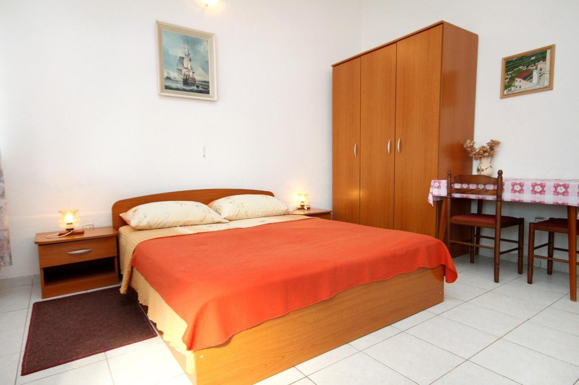 Apartments By The Sea Ubli, Lastovo - 8354 Uble الغرفة الصورة